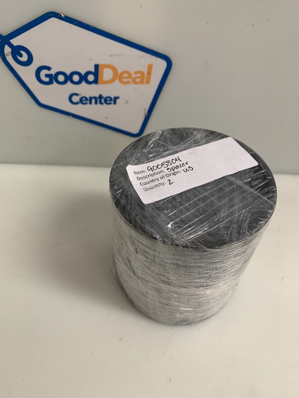LOT OF 2 DOUGLAS SPACER 9005804