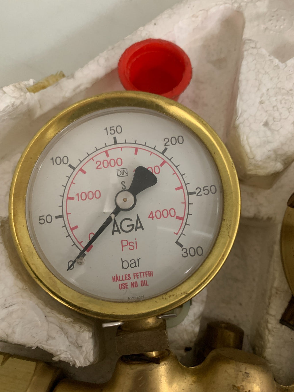 DN AGA HALLES FETTFRI NITROGEN REGULATOR TMN-540 HVAC