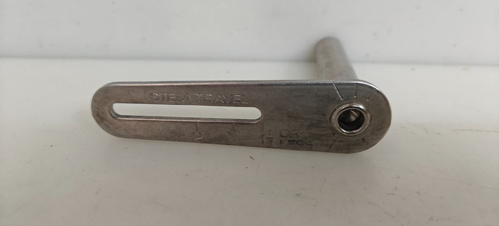 FISHER CONTROLS SHAFT ASSY 15A 9609X0121