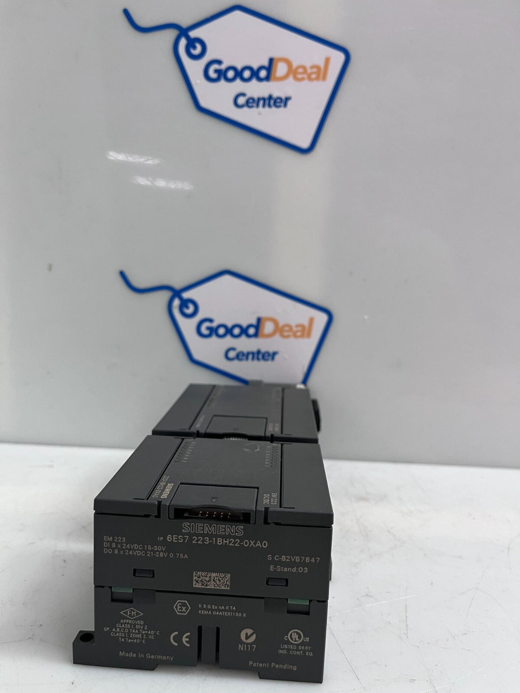 SIEMENS / Simatic CPU 6ES7 214-2AD23-0XB0 w/EM 223 DC/DC 223 1BH22-0XA0