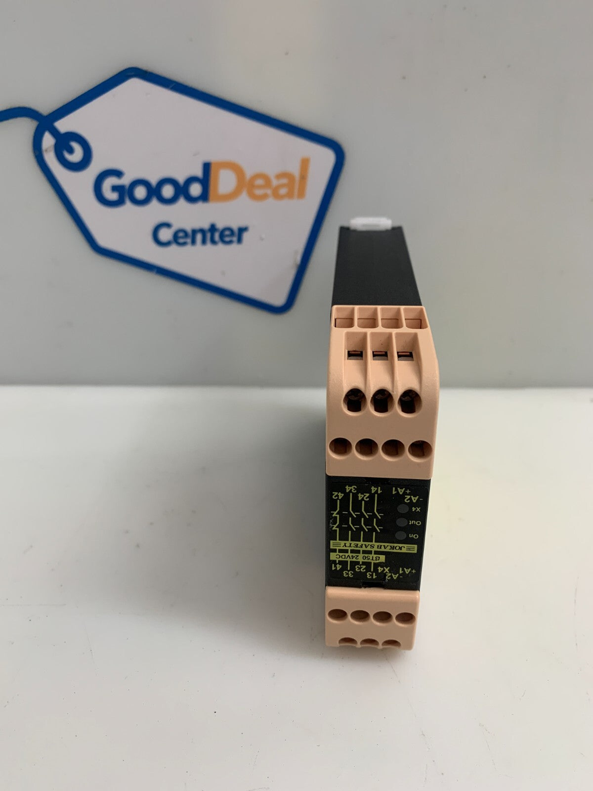 ABB / JOKAB SAFETY BT50  Safety Relay   24VDC  10033000