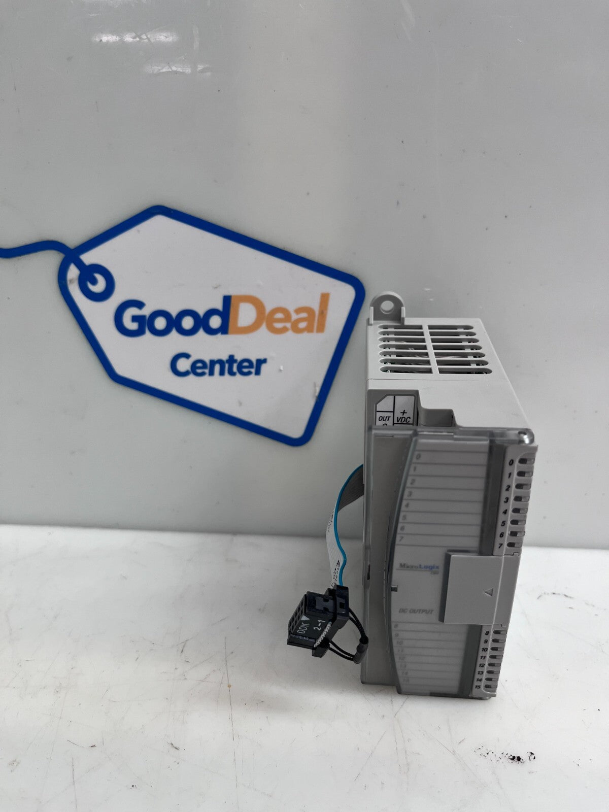ALLEN BRADLEY / MicroLogix  1762-0B16  Output Module0