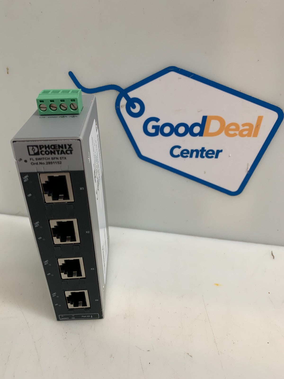 PHOENIX CONTACT  Ethernet FLSwitch SFN 5TX   28911520