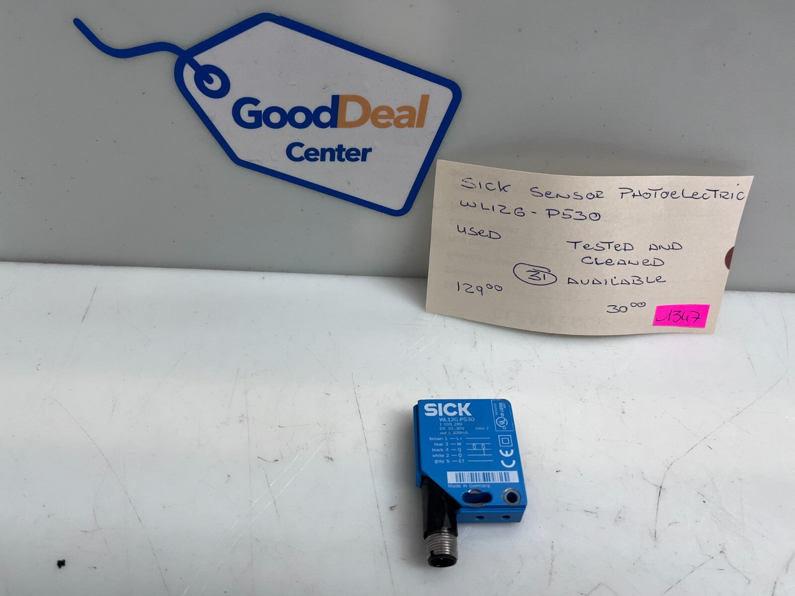 SICK WL12G-P530 Photoelectric Sensor WL12GP530 (Tested & Cleaned)