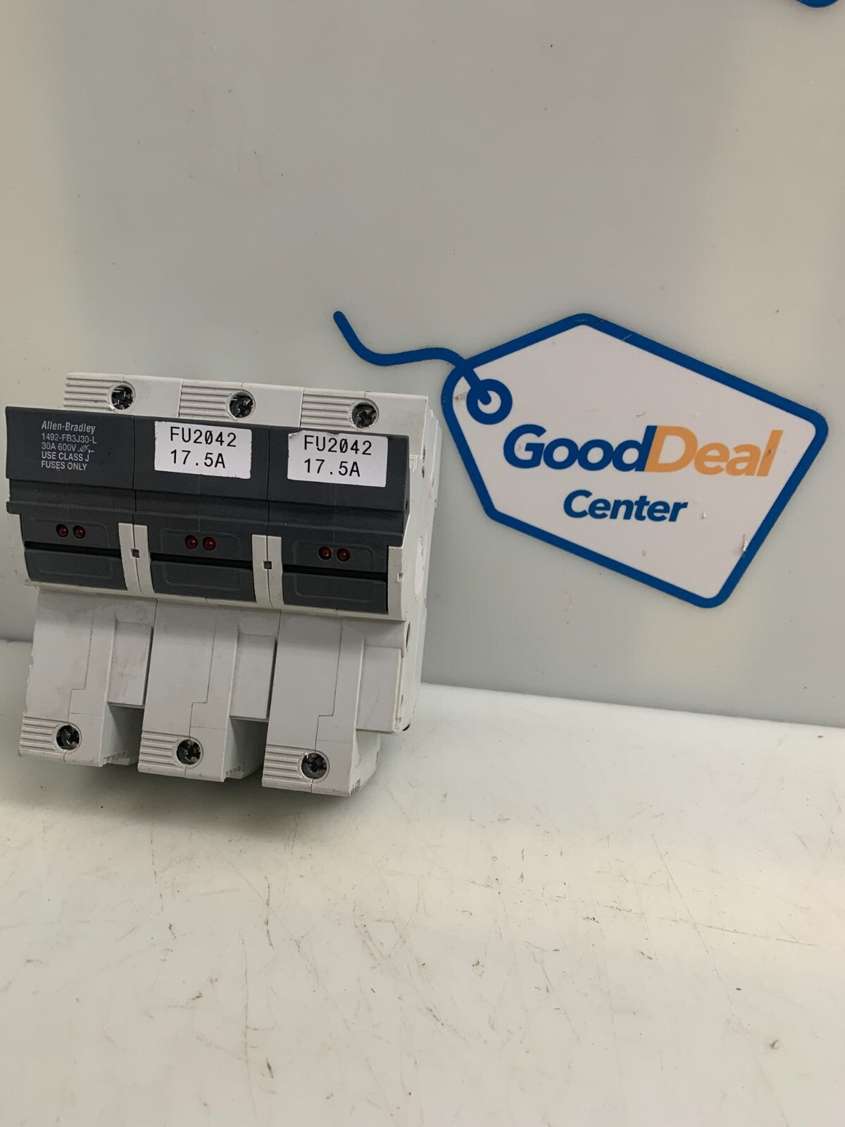 ALLEN BRADLEY   Fuse Holder    1492-FB3J30-L