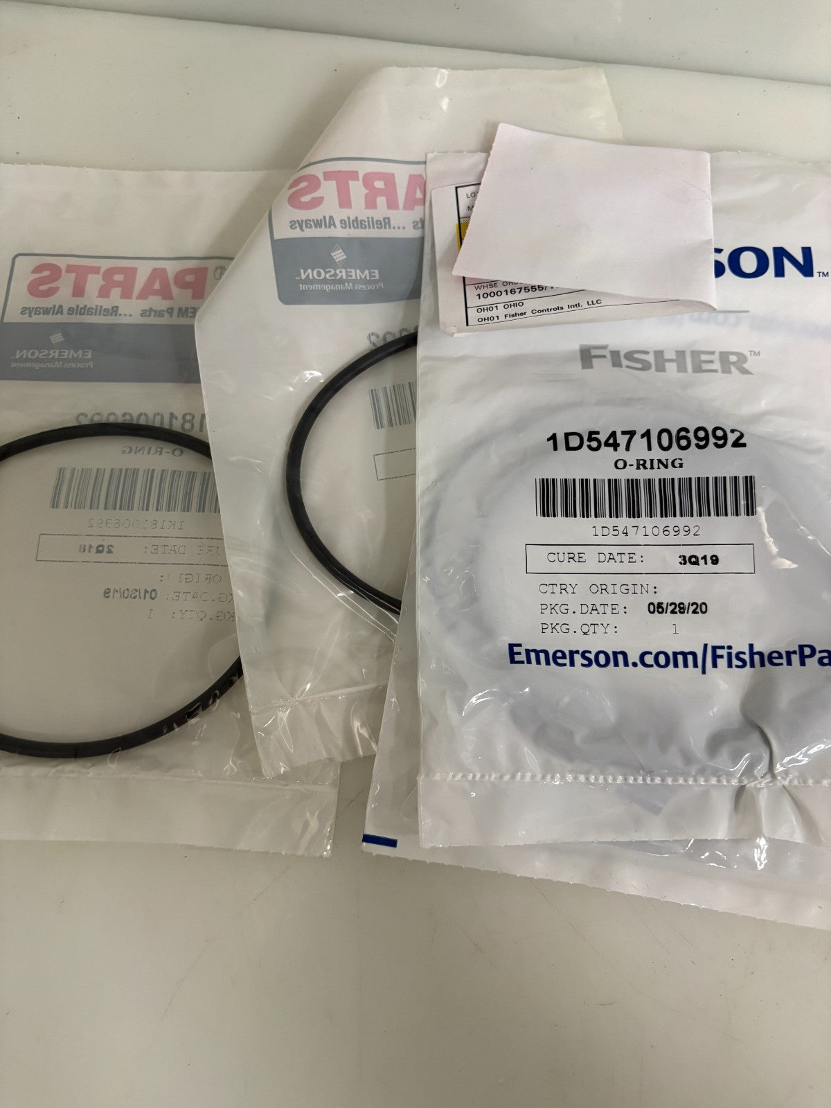 FISHER EMERSON MIX LOT OF ORING  4X1D547106992  2X1H292106562