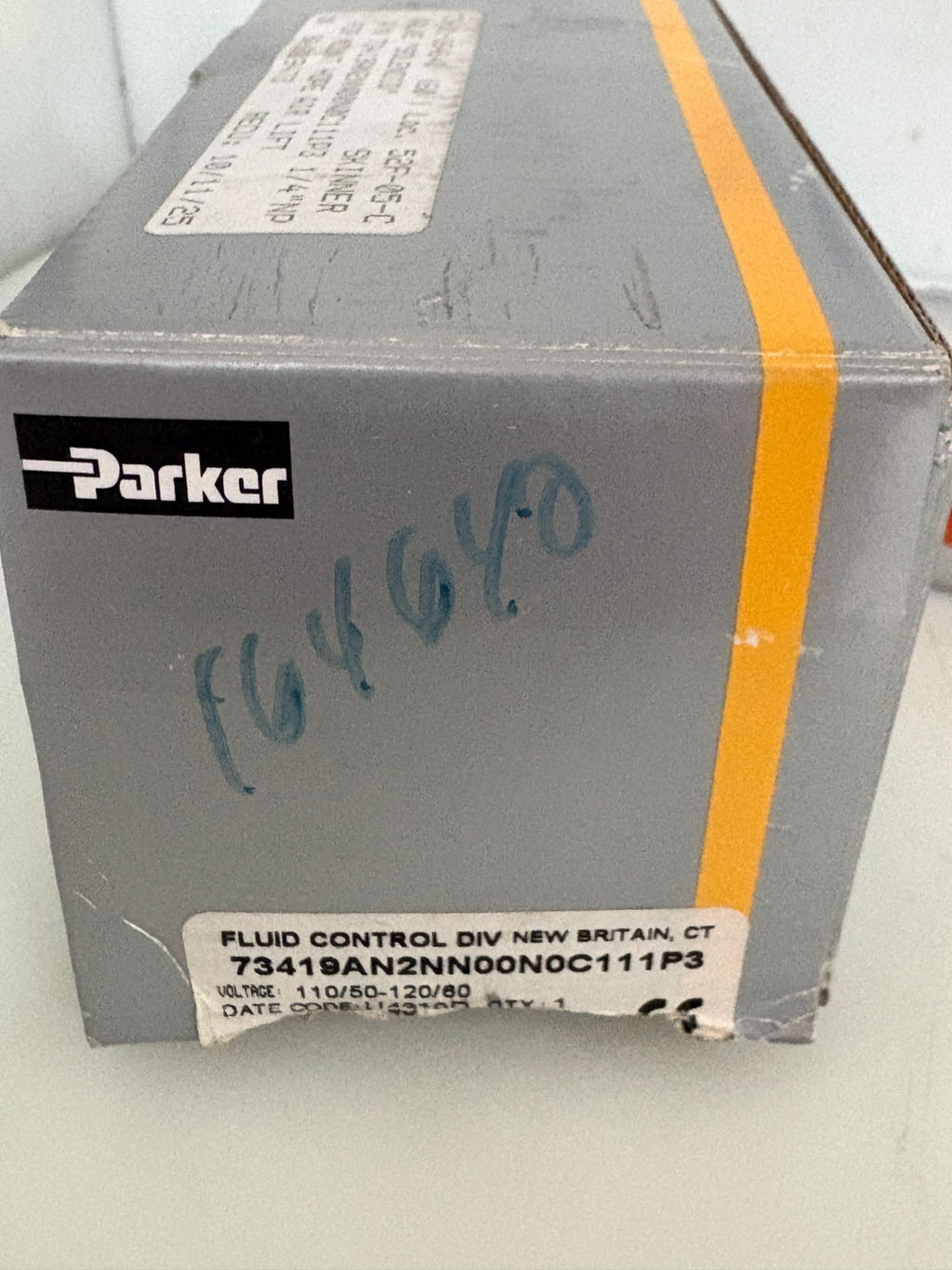 PARKER PILOT OPERATED VALVE 73419AN2NN00N0C111P31