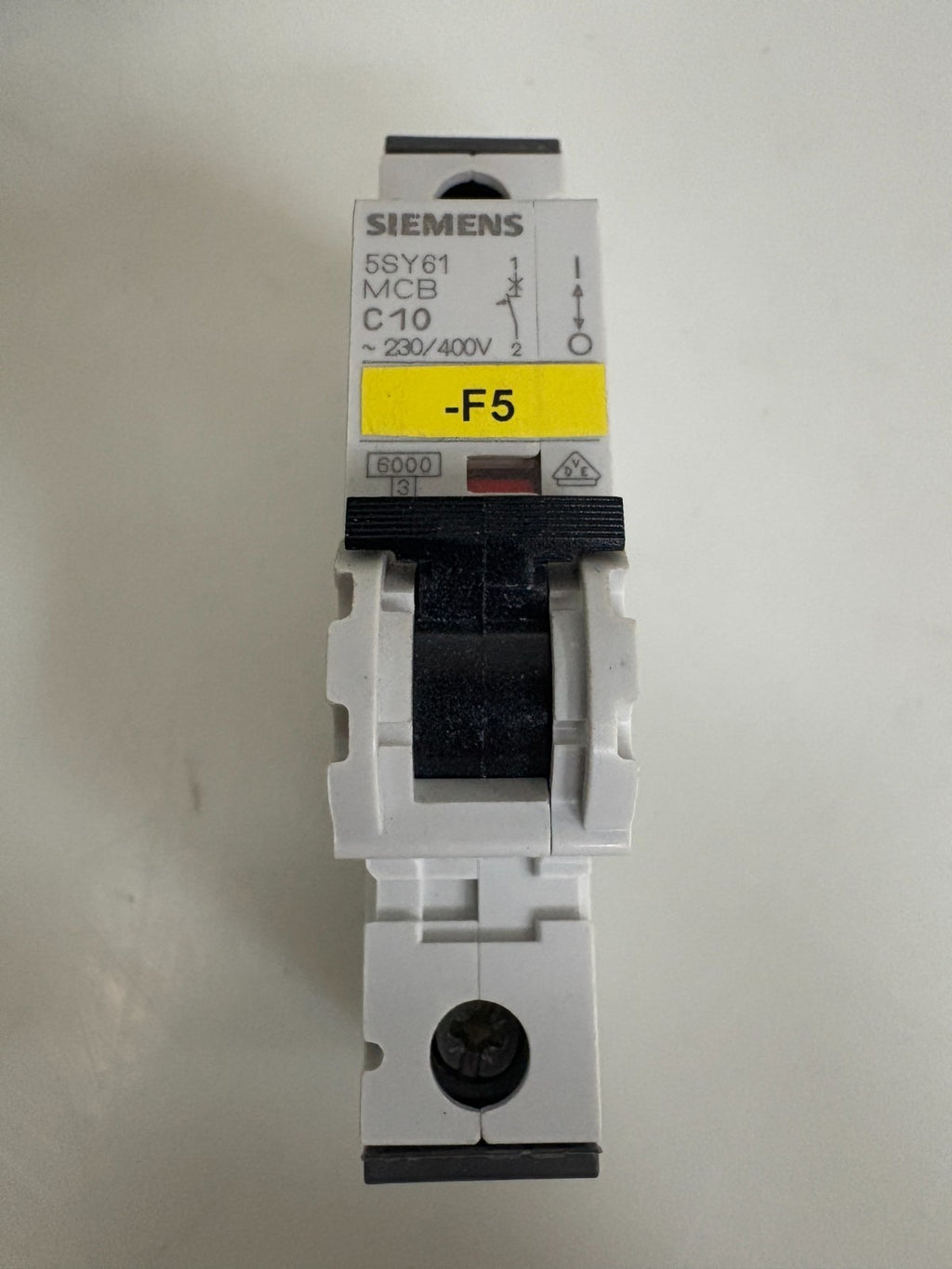 LOT OF 3 SIEMENS SINGLE POLE CIRCUIT BREAKER 5 SY61 C 10