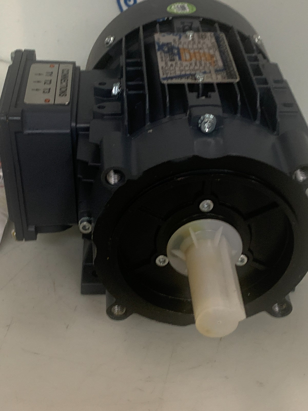 TECHTOP INVERTER DUTY 15.1 CT - 10 SF MOTOR BLA 0002FP-C2