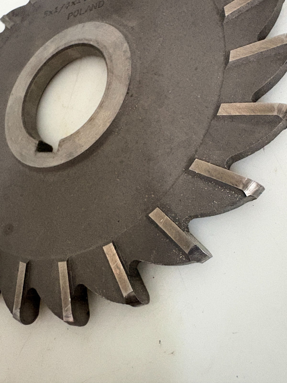 HSS SIDE MILLING CUTTER STAGGERED TOOTH 5X1/4X1.1/41