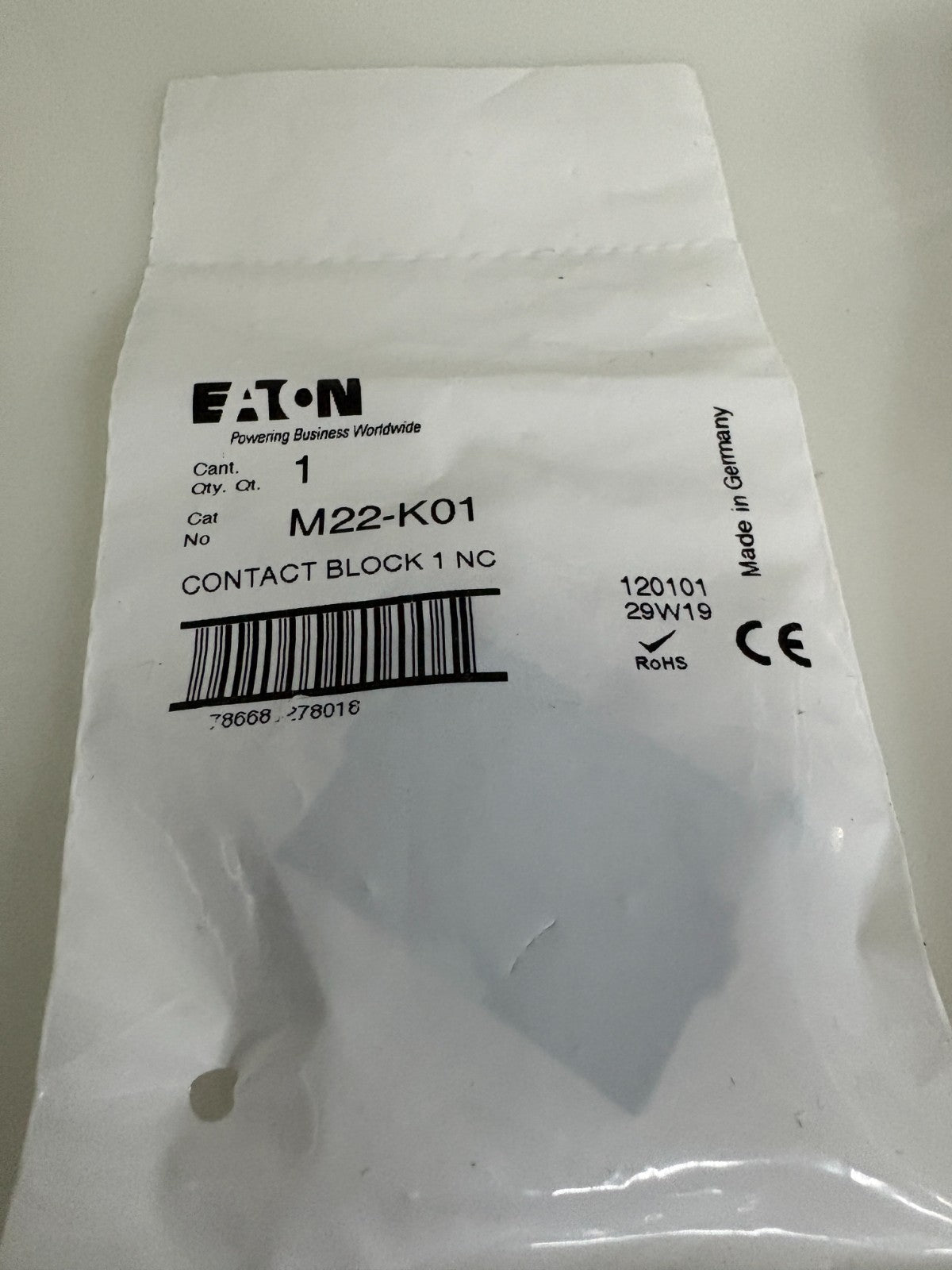 EATON EMERGENCY STOP BUTTON M22-PV-K02 W/M22-K012