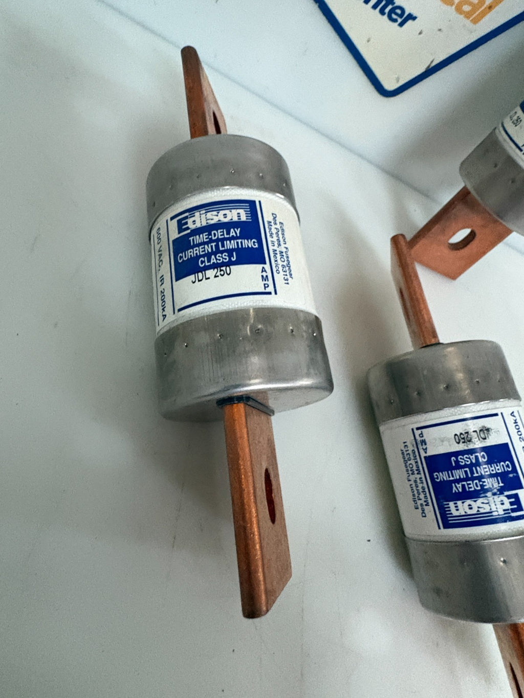 LOT OF 3 EDISON TIME DELAY FUSE JDL 2501