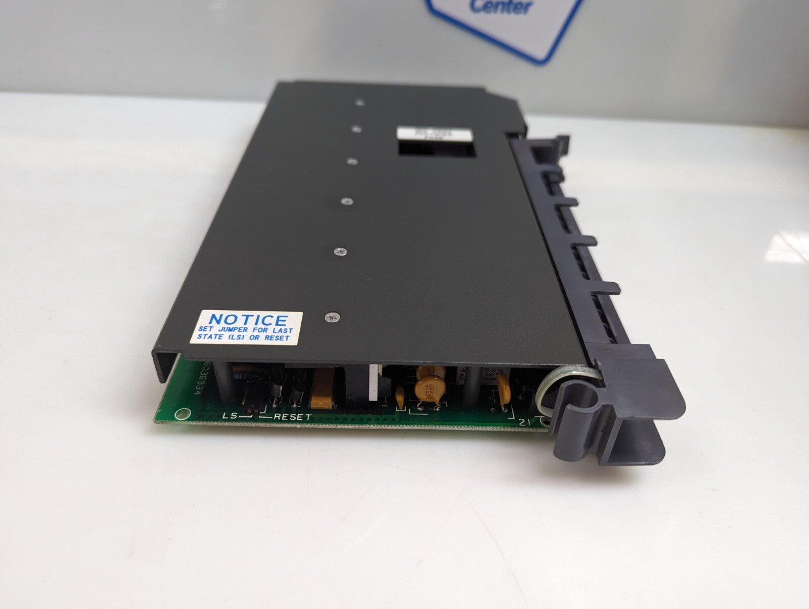 Allen-Bradley 1771-OAD Output Module 12-120V AC