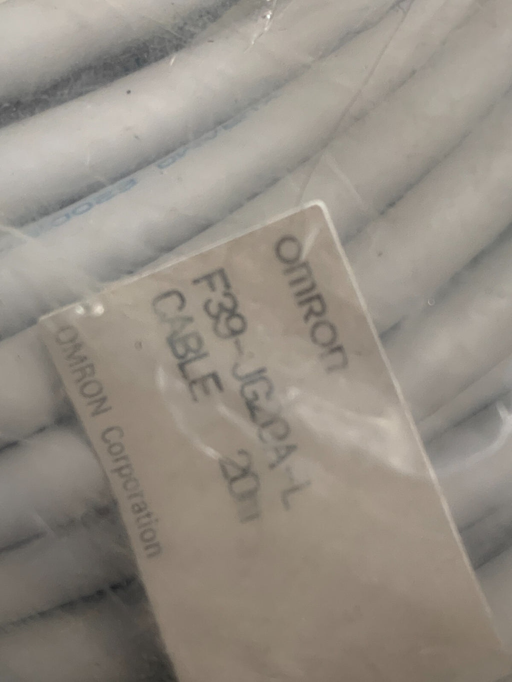 OMRON SINGLE ENDED CONNECTOR TRANSMITTER CABLE 20M F39-JG20A-L