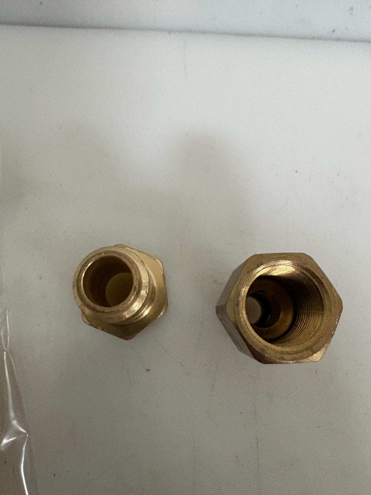 LOT OF 8 HANSEN BRASS 3/8 MALE QUICK CONNECT PLUG B3/T212