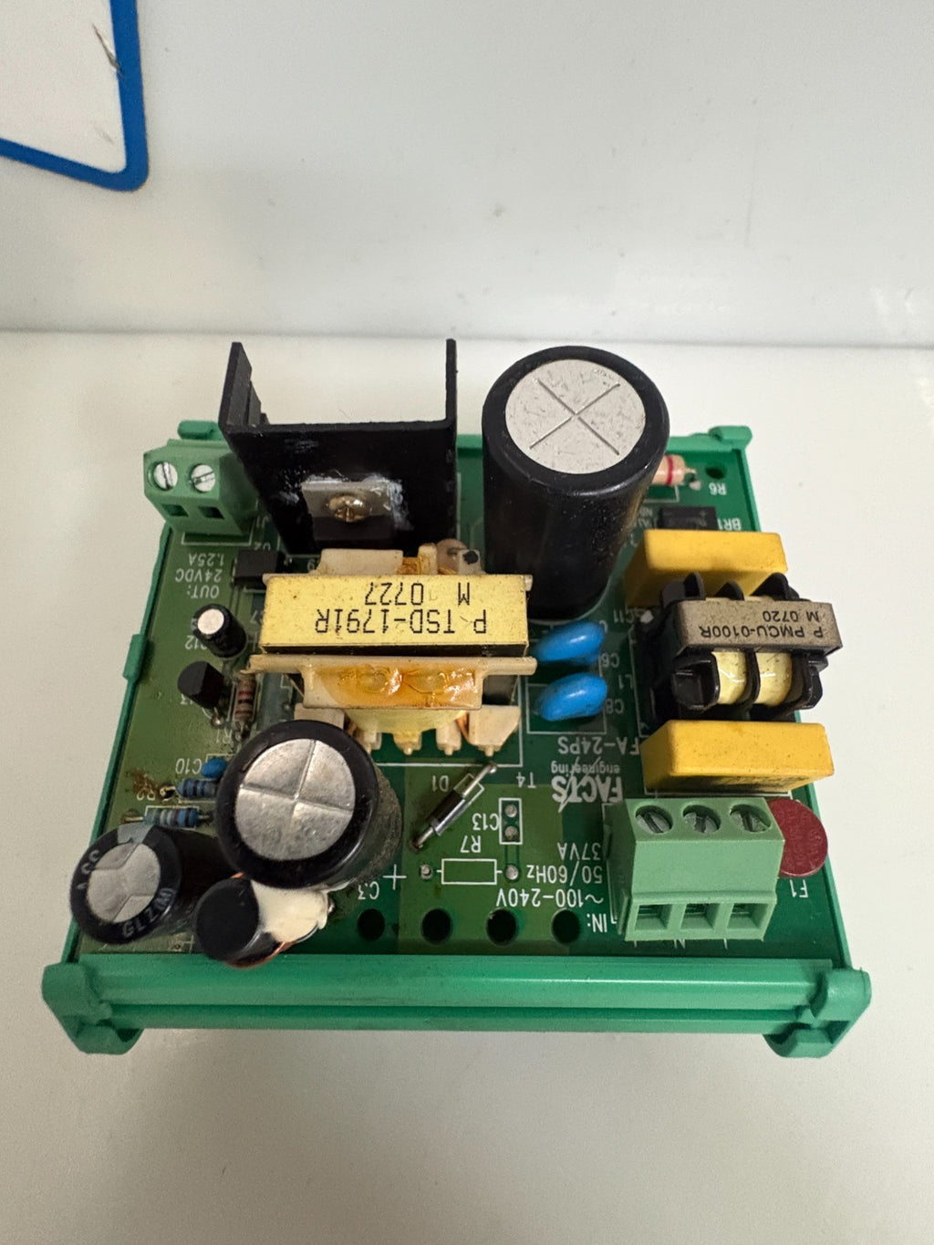 FACTS SWITCHING POWER SUPPLY FA-24PS