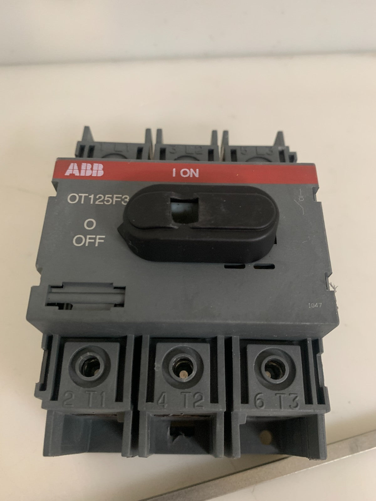 ABB DISCONNECT SWITCH OT125F3