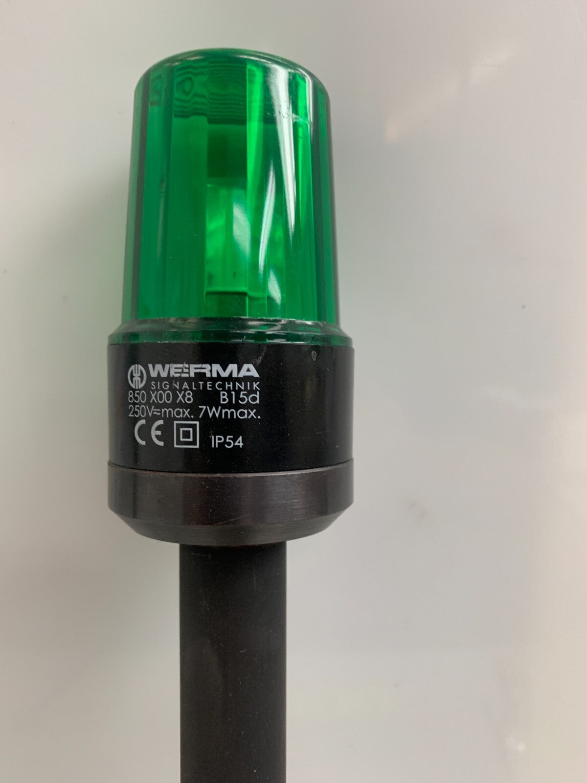 WERMA / SIGNALTECHNIK  Green Signal Light  (on 24'' post)  850 X00 X8  B15d