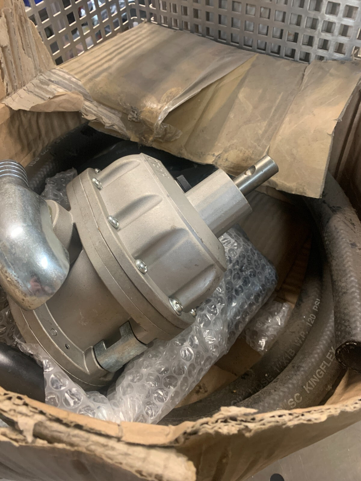 HI-FLOW DRUM PUMP DC111