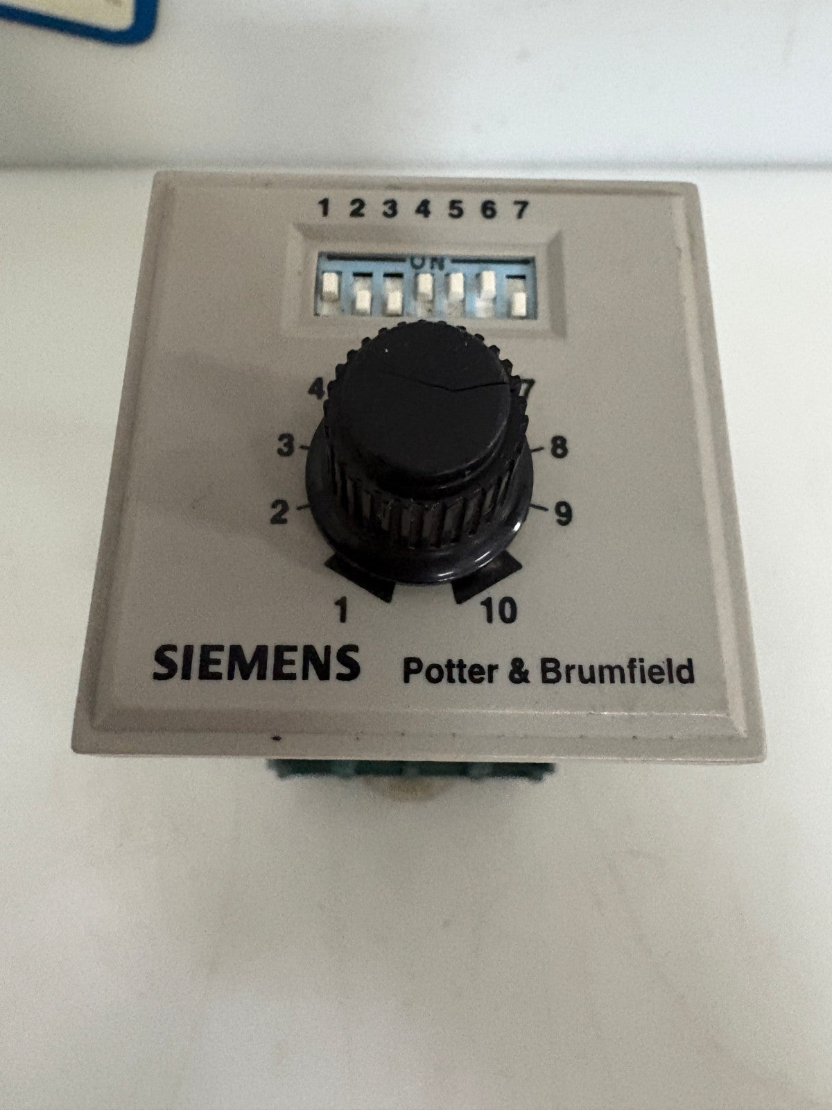 SIEMENS PROGRAMMABLE TIME DELAY 8 FUNCTIONS CNS-35-96 1