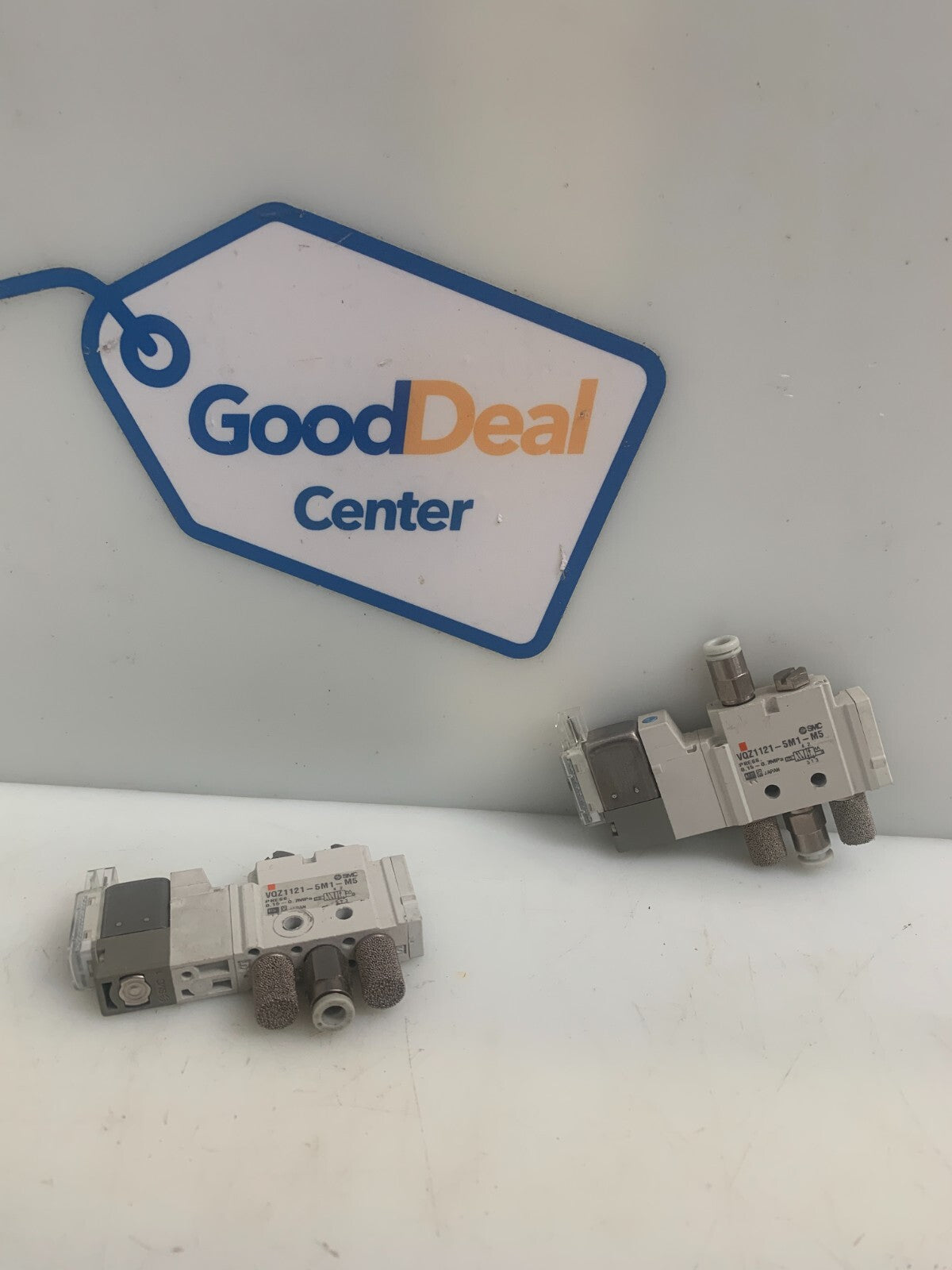 SMC VQZ1121-5M1-M5 Solenoid Valve  (Lot of 2)