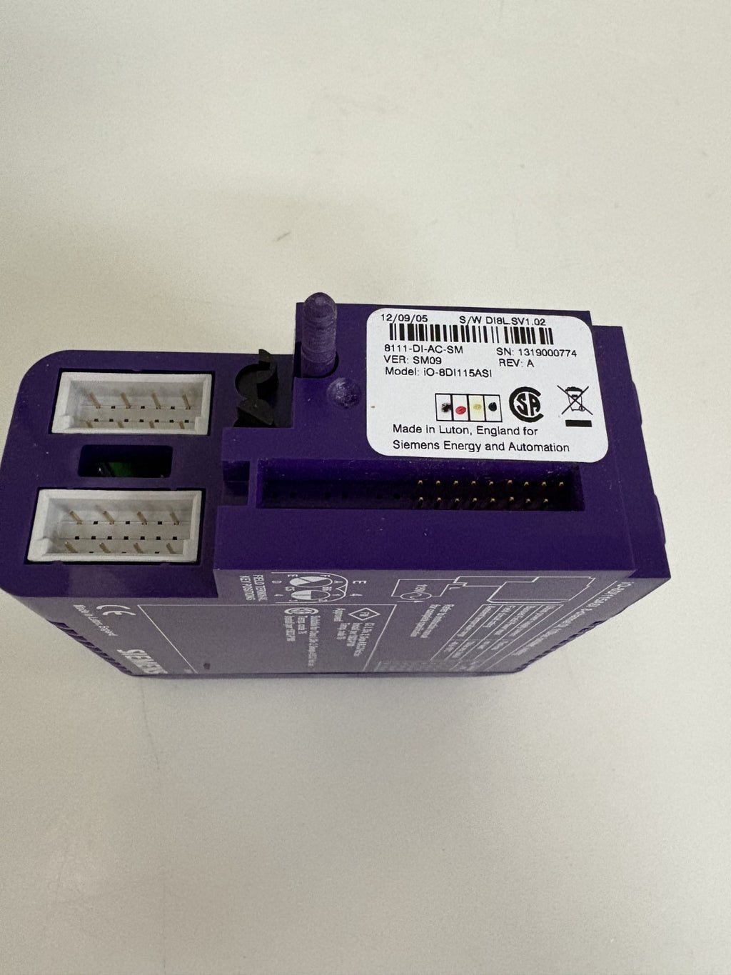 SIEMENS MOORE 8 CHANNEL DI ISOLATED SINKING MODULE IO-8D115ASI