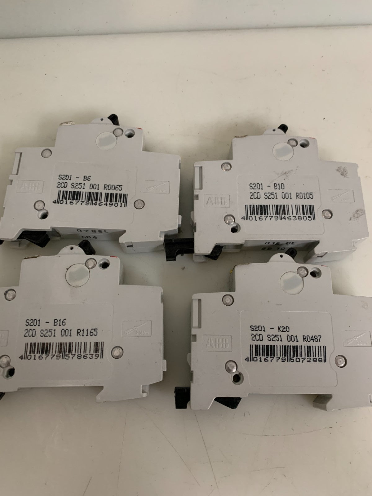 ABB MIX LOT OF 4 CIRCUIT BREAKER 1 X S 201-B6  1 X S201-B10  1 X S201-B162