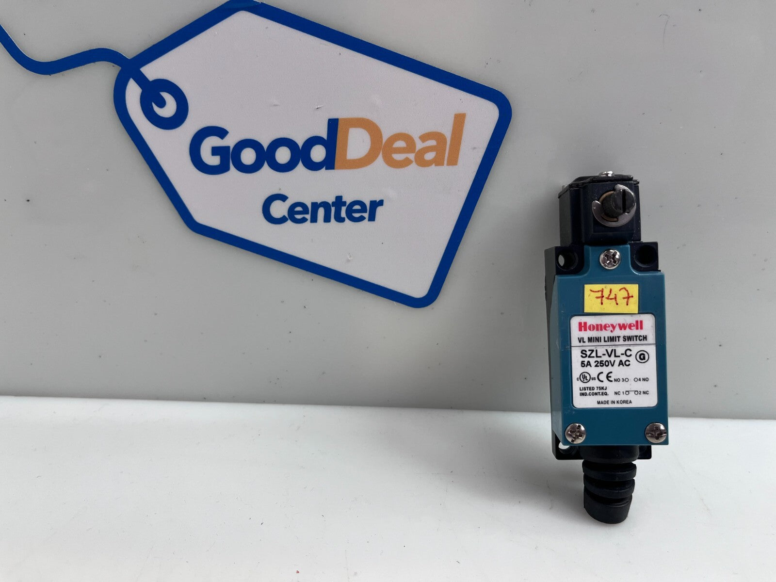 HONEYWELL SZL-VL-C SWITCH 5A 250V AC0