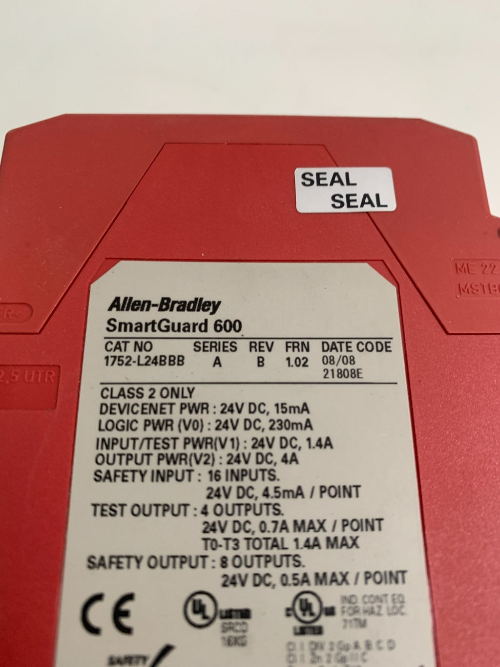 ALLEN BRADLEY SMART GUARD 600 PLC SAFETY CONTROLLER 1752-L24BBB SER A REV B