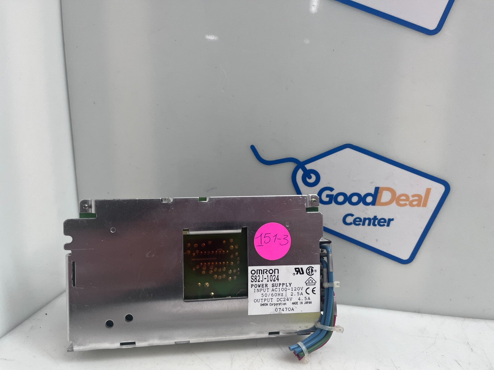 OMRON S82J-1024 / S82J1024 Power Supply