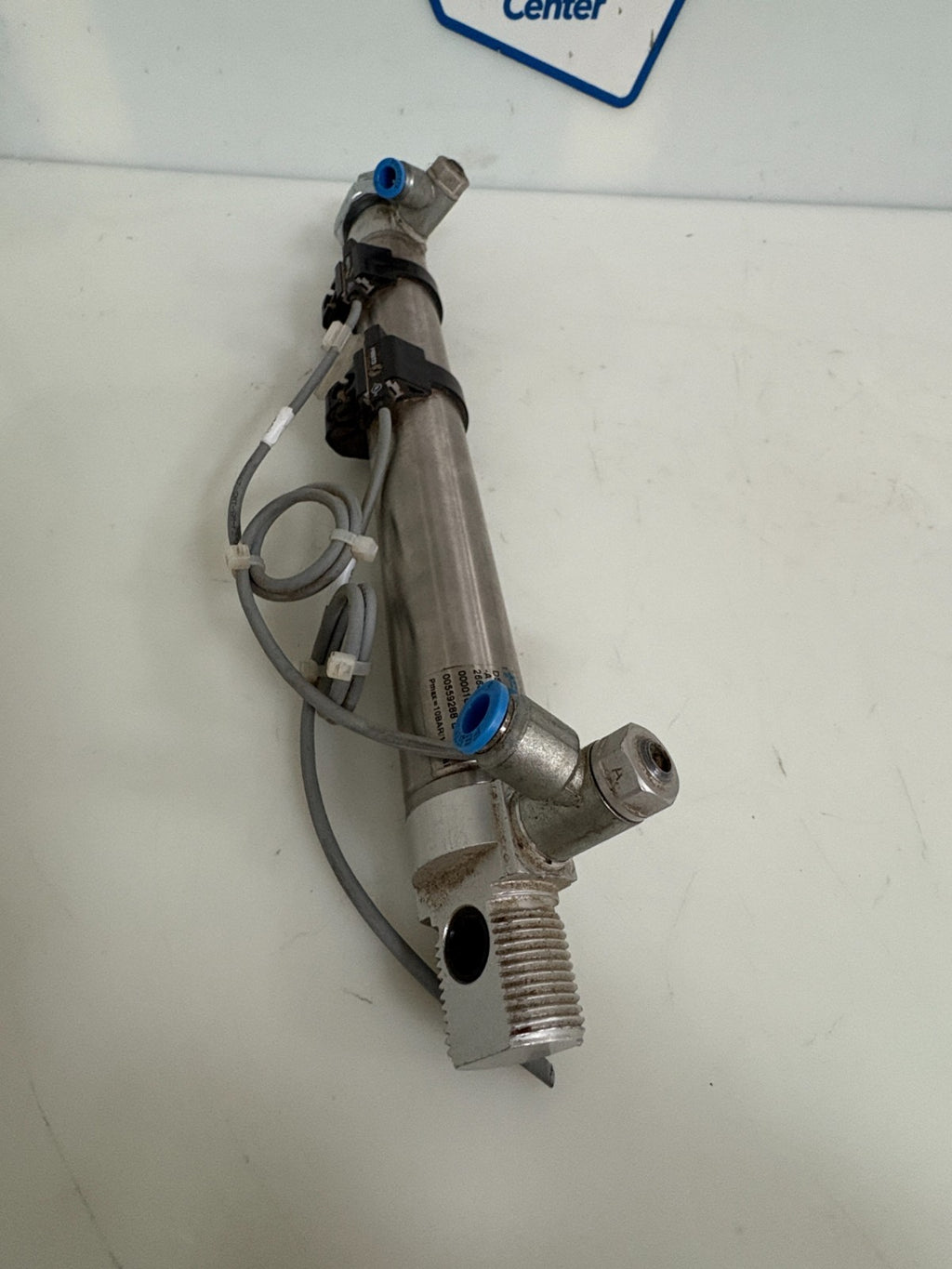 FESTO PNEUMATIC CYLINDER DSNU-25-PPS-A 26688848 W/2 SENSOR3