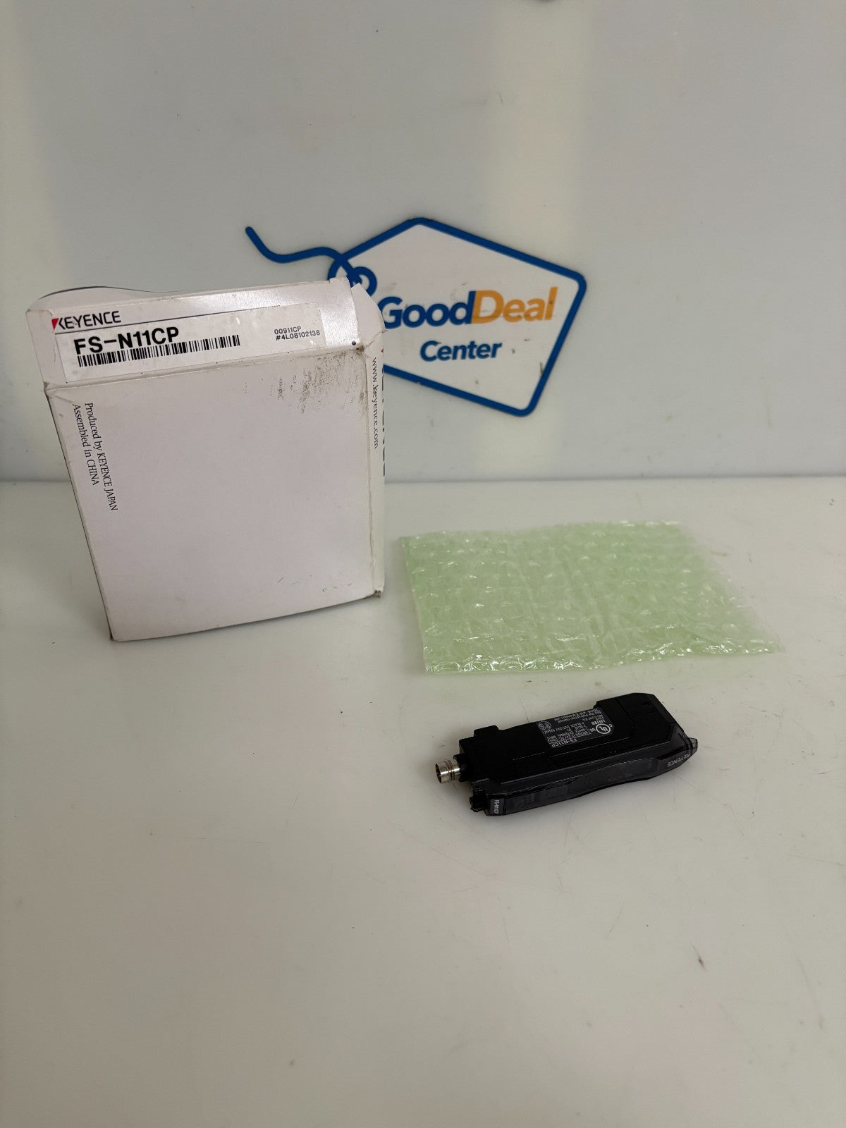 KEYENCE DIGITAL FIBER OPTIC SENSOR FS-N11CP0