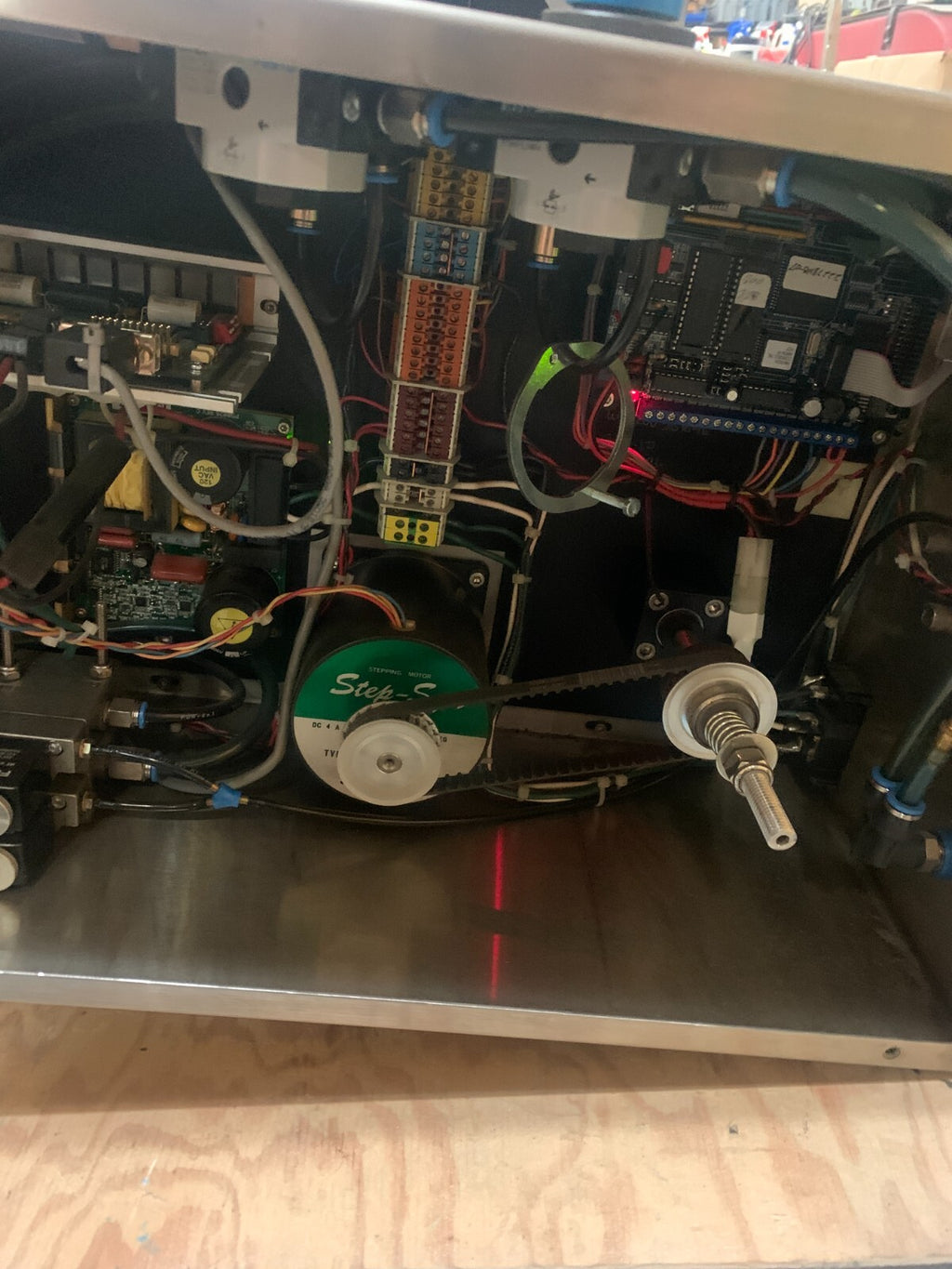 RICHELAIN Top Labeler w/Adjustment Pneumatic Track5
