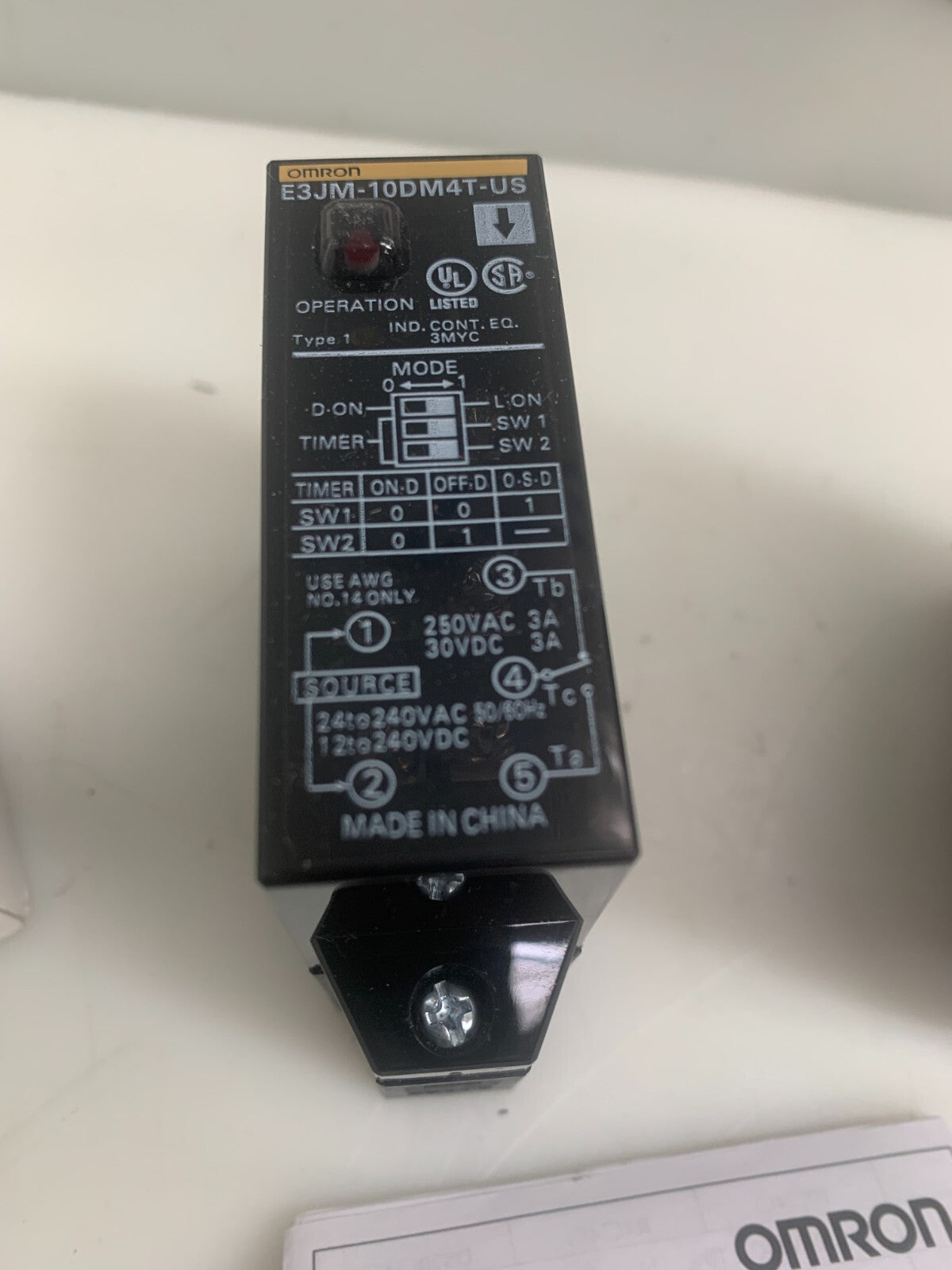 OMRON  Photoelectric Switch   E3JM-10M4T-US