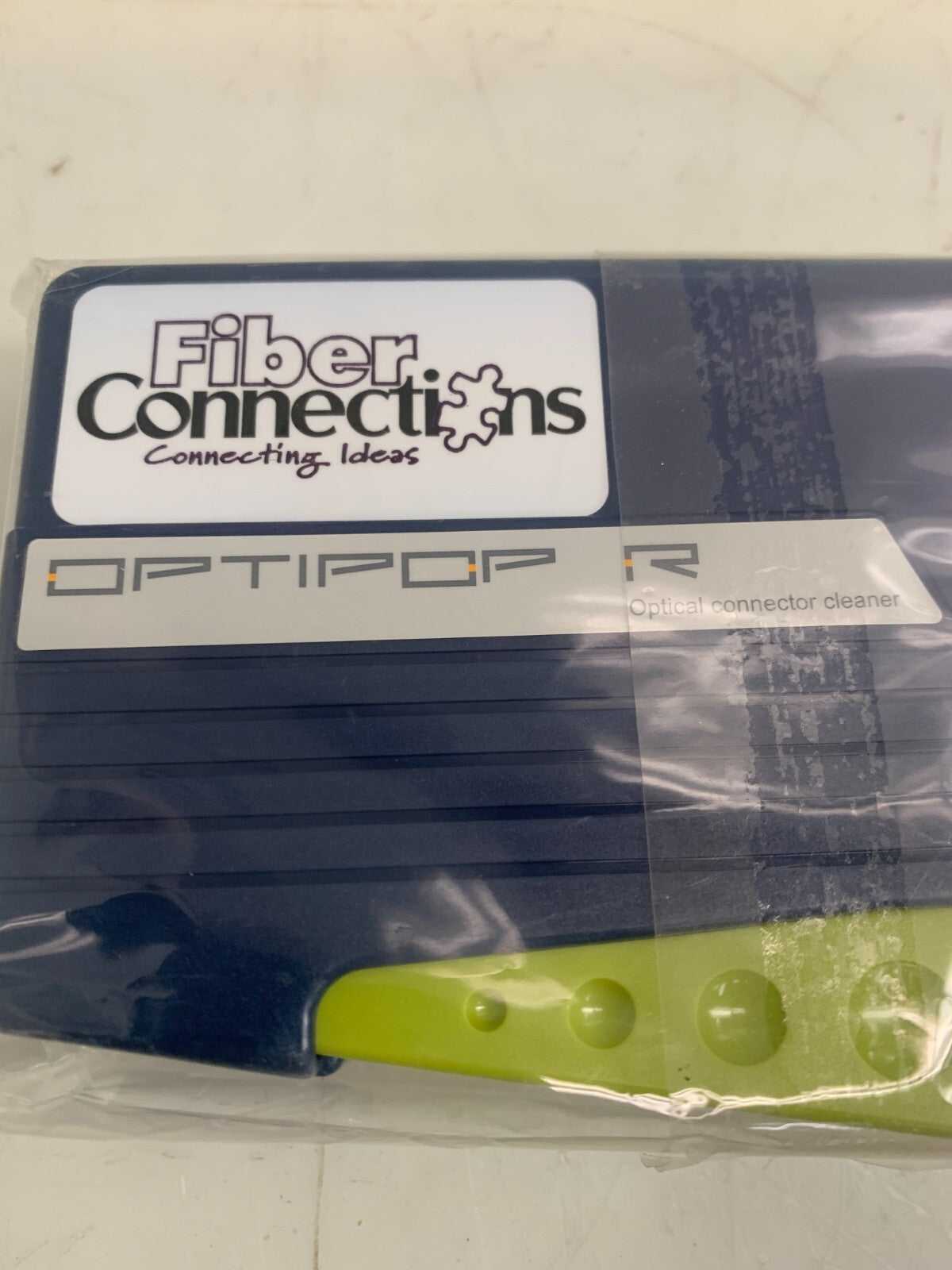 FIBER CONNECTIONS / OPTIPOP R  Cassette Cleaner with One Slot CLN0409-2