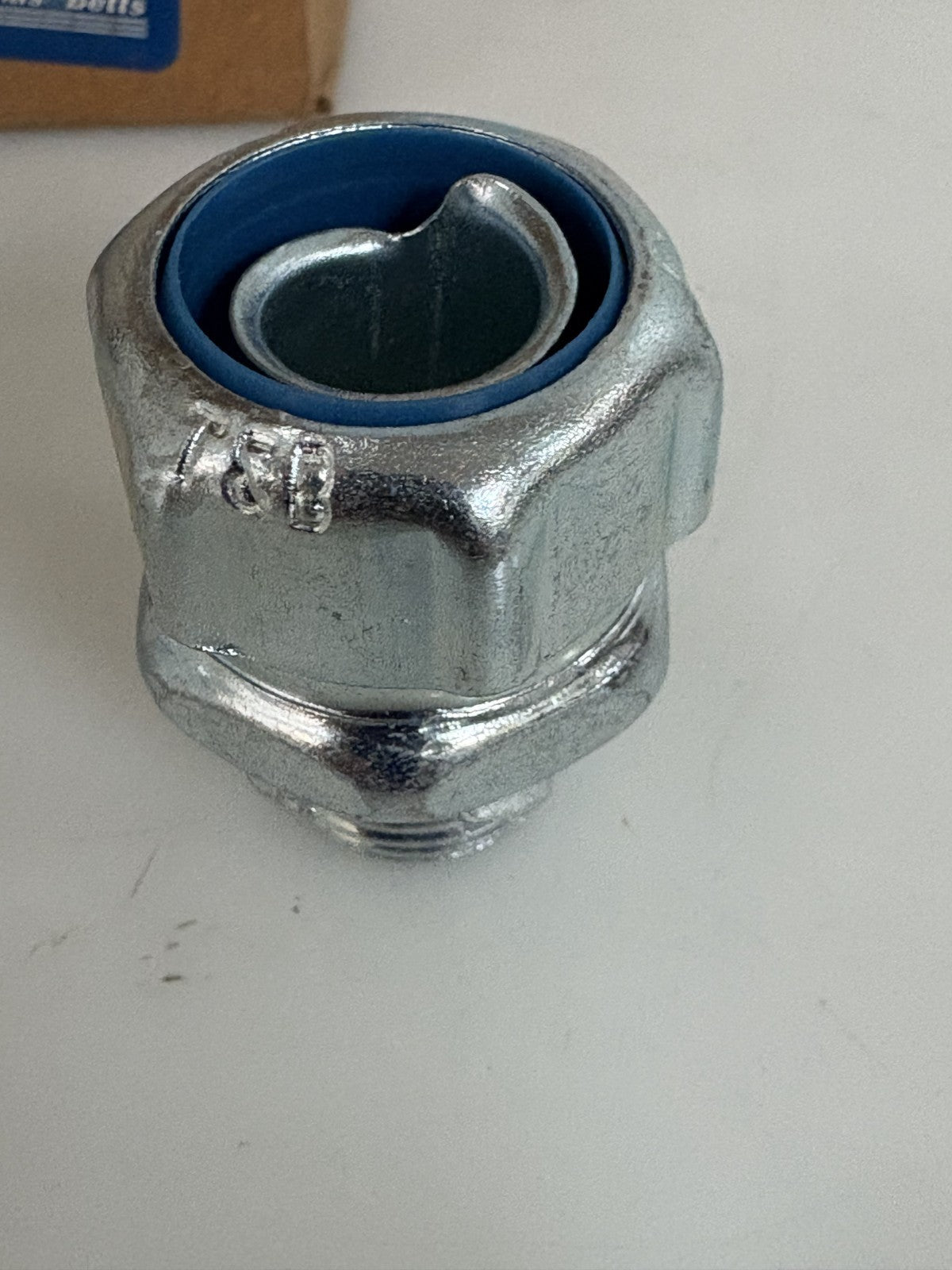 LOT OF 22 THOMAS & BETTS 1/2" LIQUID TIGHT STRAIGHT CONDUIT CONNECTOR #5232