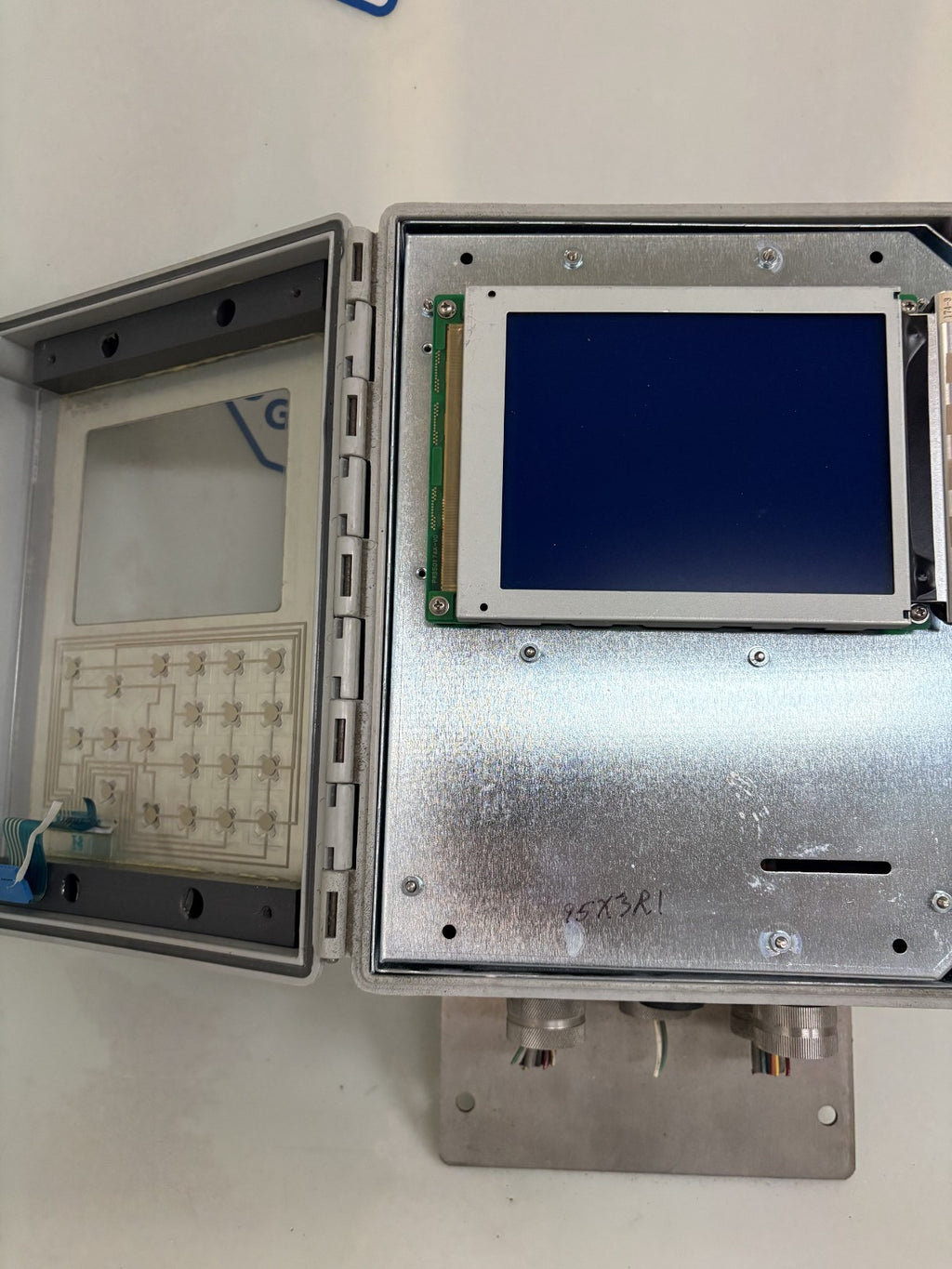 THE ELECTRON MACHINE CORP EMC PS-40 MPR E SCAN CONSOLE