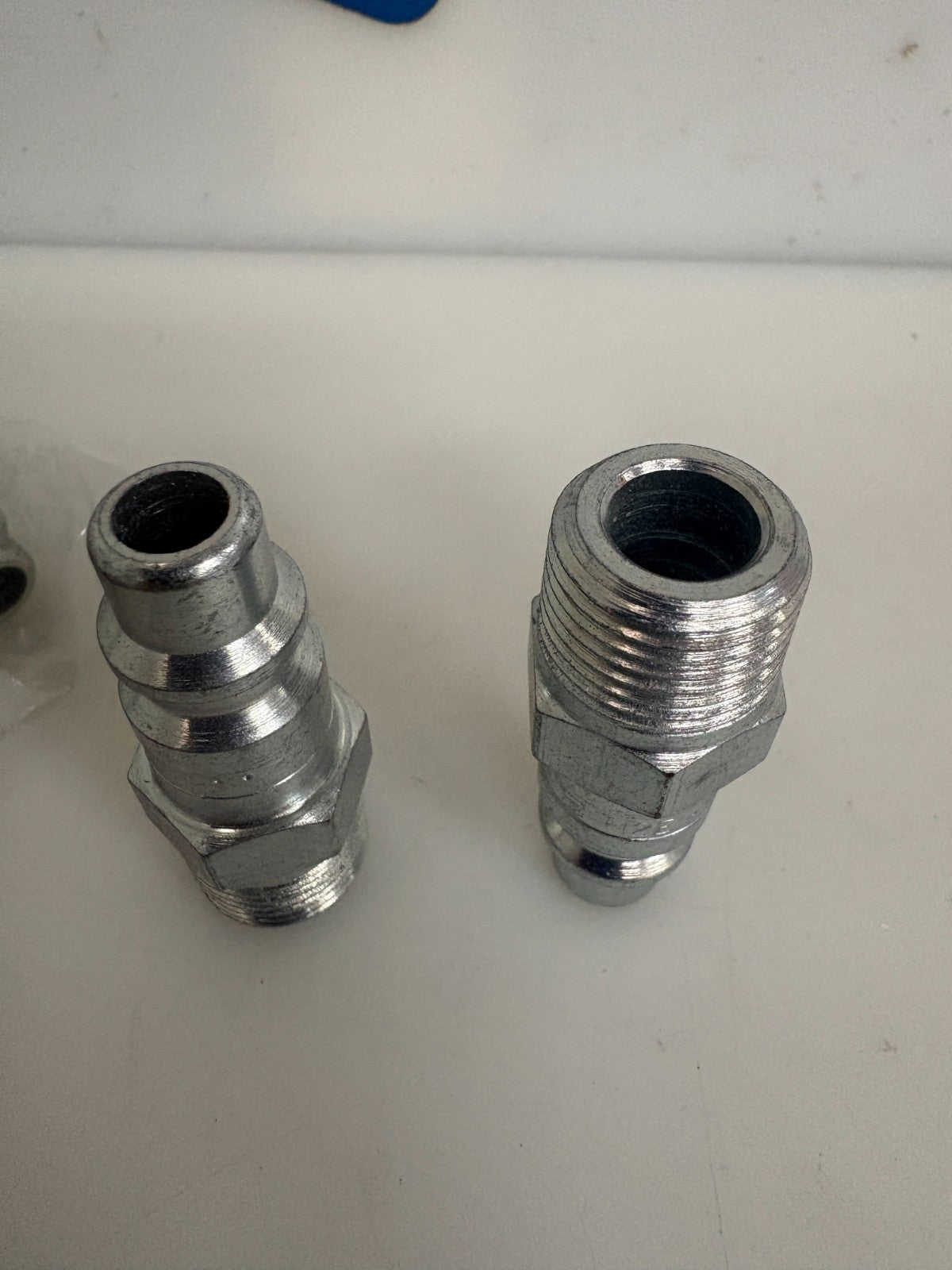 LOT OF 14 PARKER NON VALVED NIPPLE H2E1