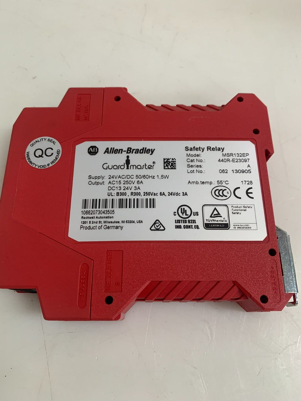 ALLEN BRADLEY GUARD MASTER SAFETY RELAY MSR 132 EP 44OR-E230972