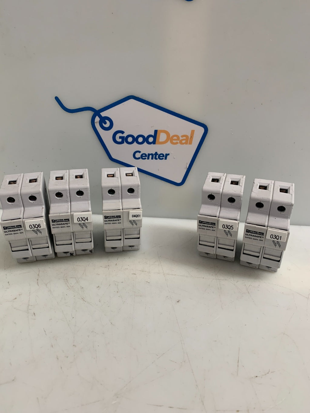 FERRAZ SHAWMUT / UltraSafe  USM2   Fuse Holder  (Lot of 5)0