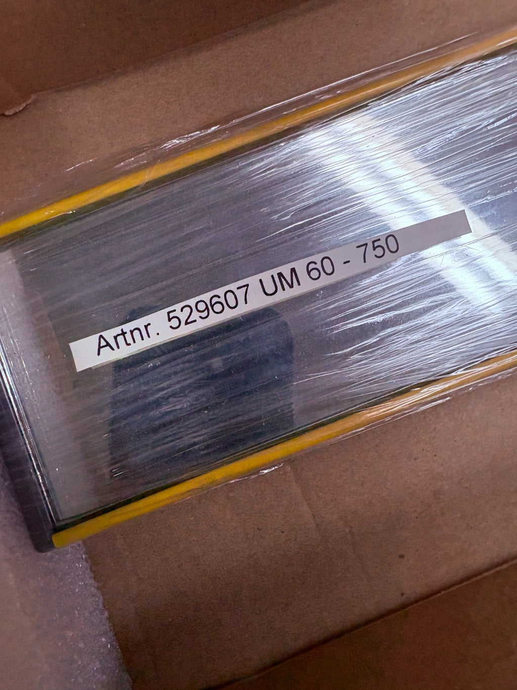 LEUZE SIEMENS MIRROR 529607 UM60-750 SIEMENS 3RG7845-1DP