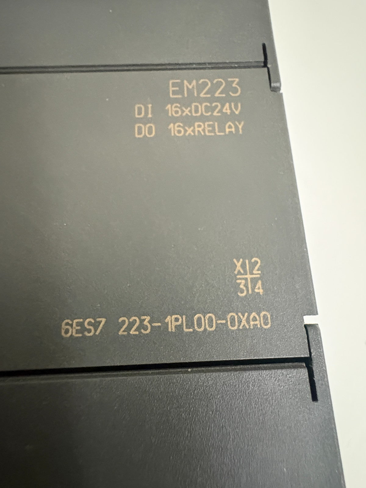 SIEMENS SIMATIC EM223 I/O MODULE 6ES7 223-1PL00-0XA0