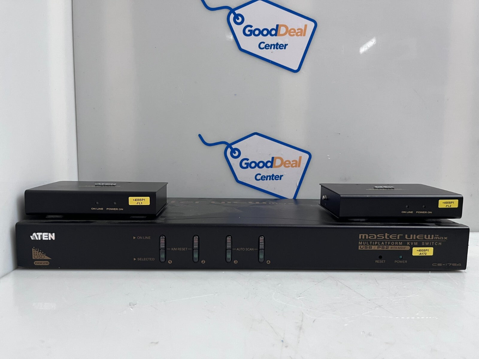 ATEN CS-1754 Master View 4-Port PS/2-USB VGA/Audio KVM Switch1
