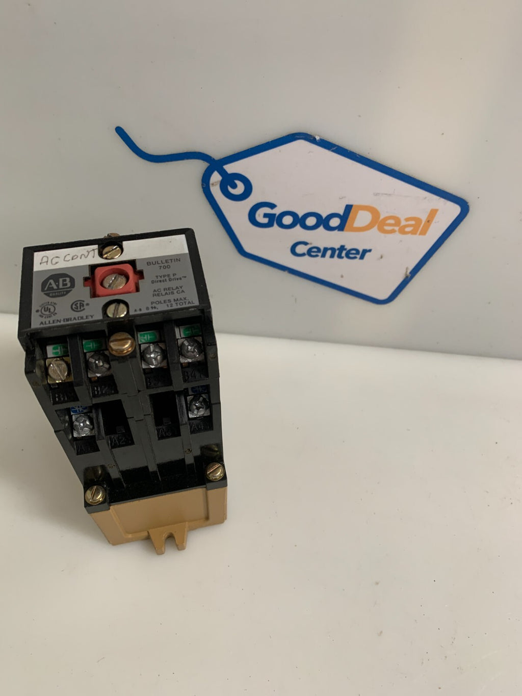 ALLEN BRADLEY AC RELAY 700-P200A1
