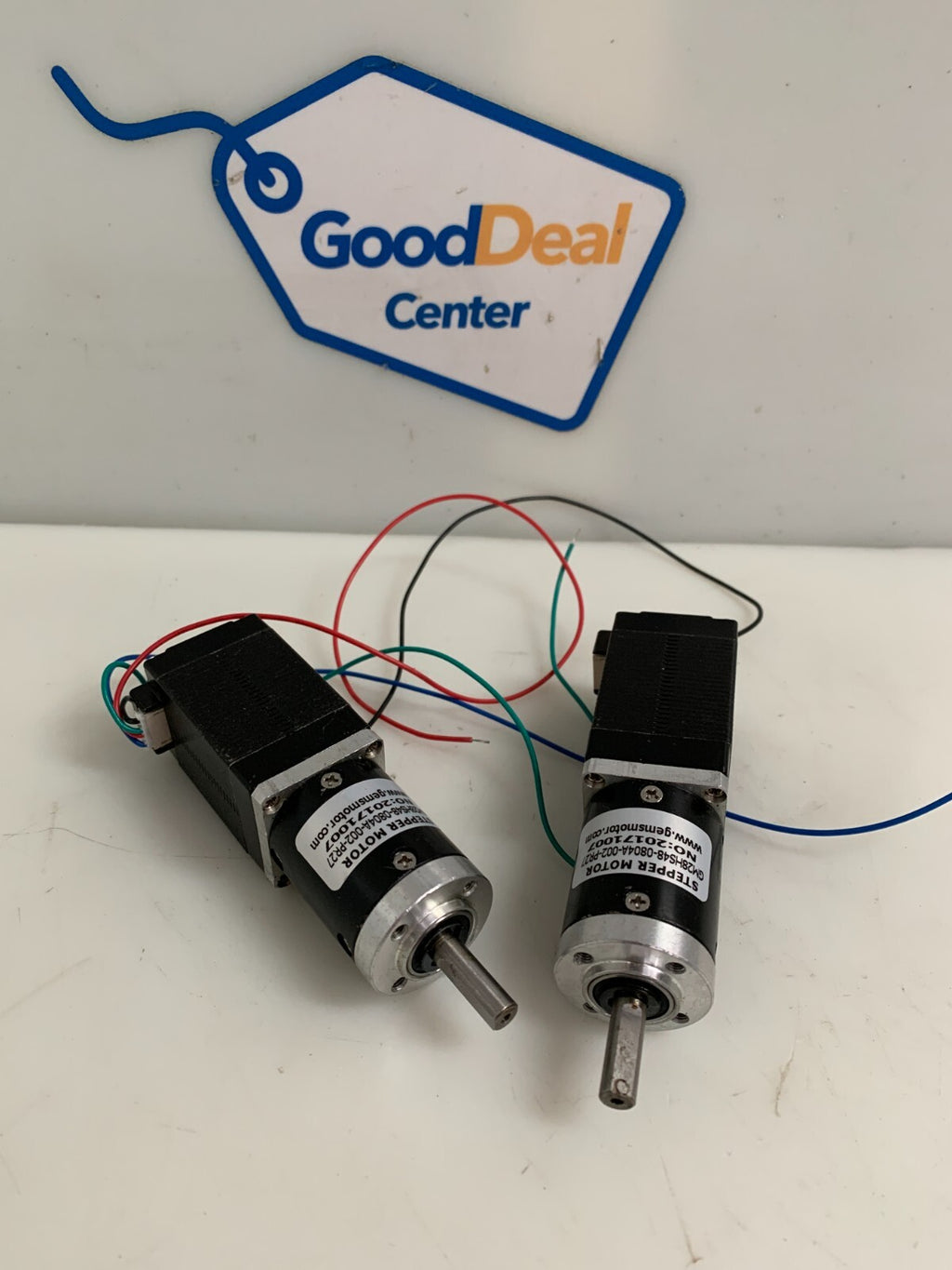 LOT OF 2 GEMS MOTOR STEPPER MOTOR GM28HS48-0804A-002-PR27