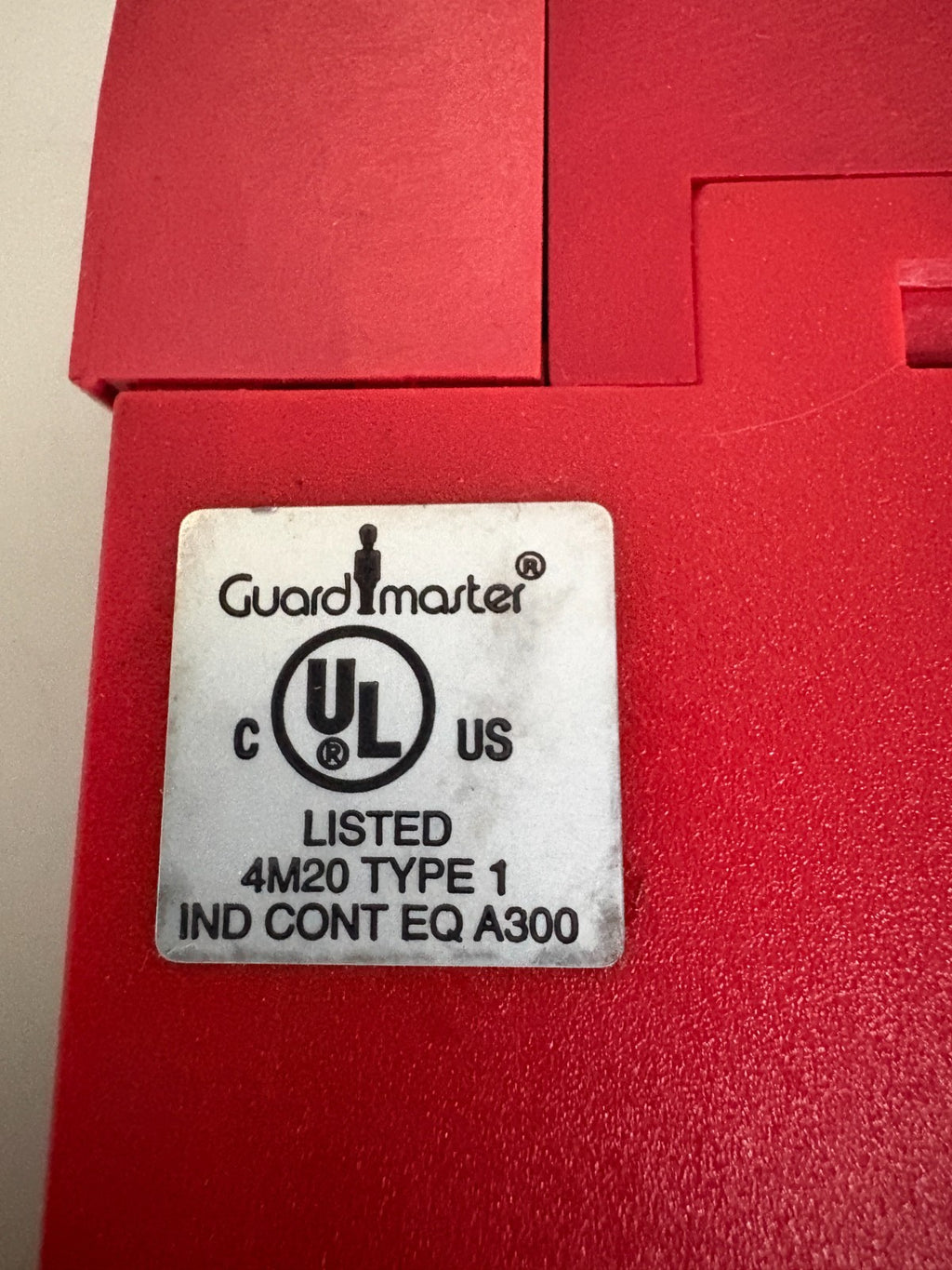 ALLEN BRADLEY BRIDGEPORT SAFETY RELAY MSR16R/T2