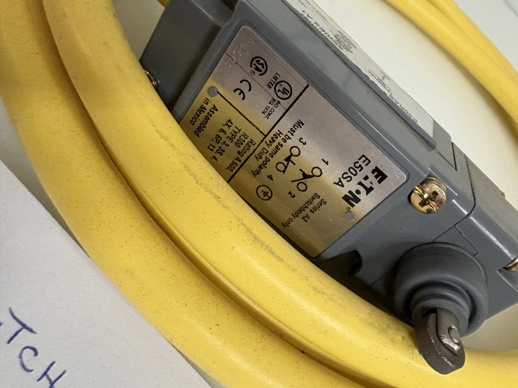 EATON LIMIT SWITCH E50SAS3S W/8' CABLE1