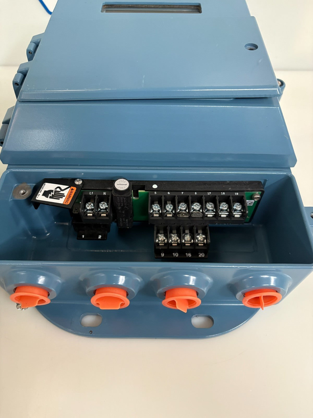 ROSEMOUNT MAGNETIC FLOWMETER TRANSMITTER 8712 HR12N0M42