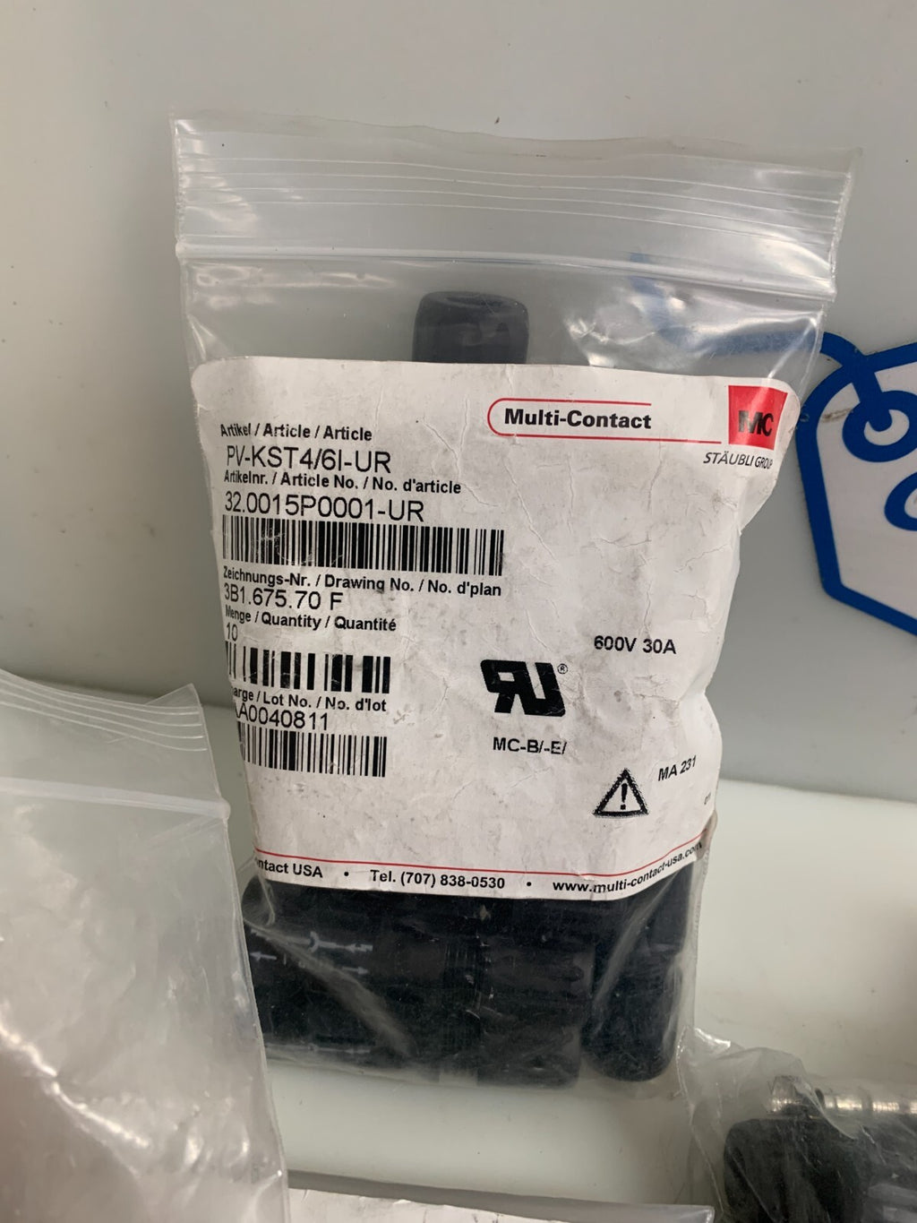 STAUBLI MULTI CONTACT 32-001 4 P0001-UR  LOT OF MIX CONNECTOR AND TOOLS1
