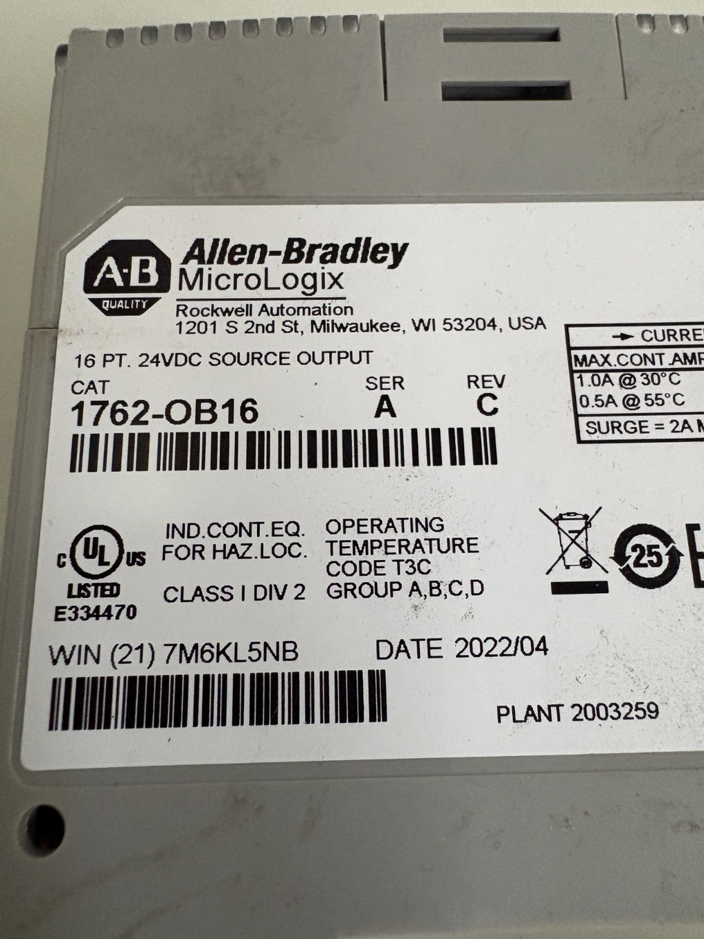 ALLEN BRADLEY MICROLOGIX 16 PT 24VDC SOURCE OUTPUT #1762-OB16 SER A REV B